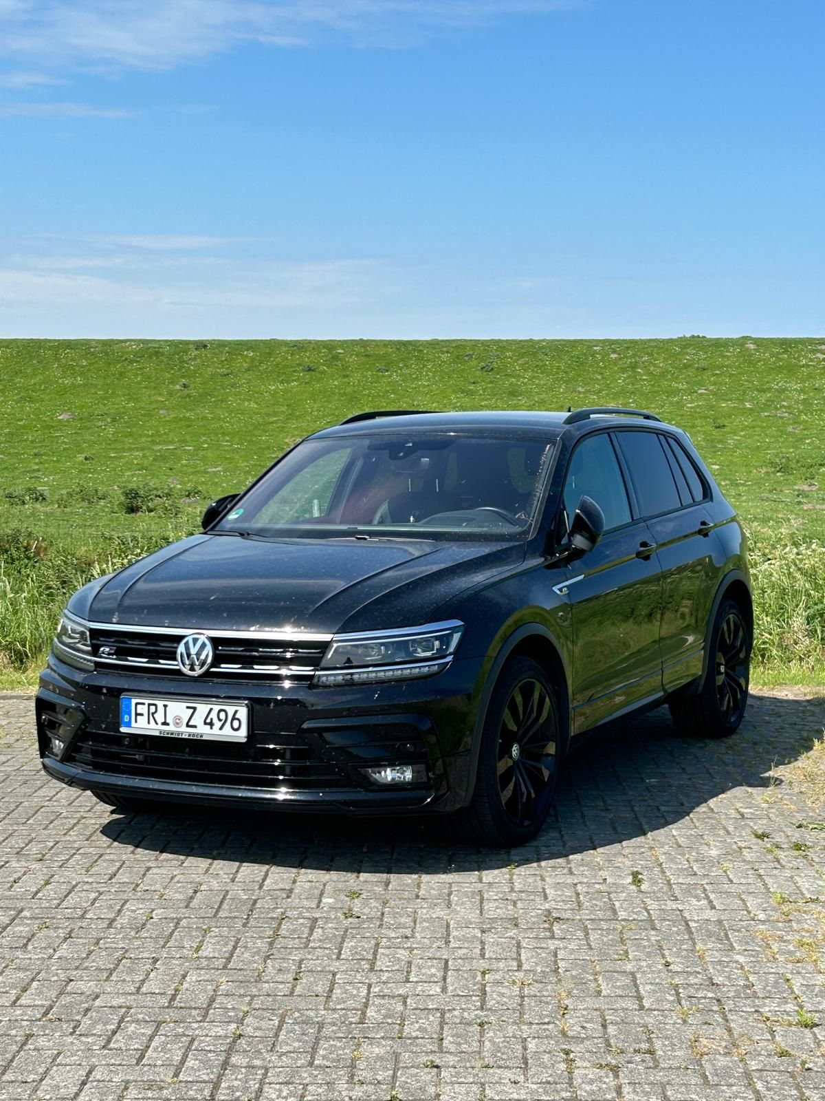 Volkswagen Tiguan R-line 2.0 TSI 4Motion DSG OPF Highline