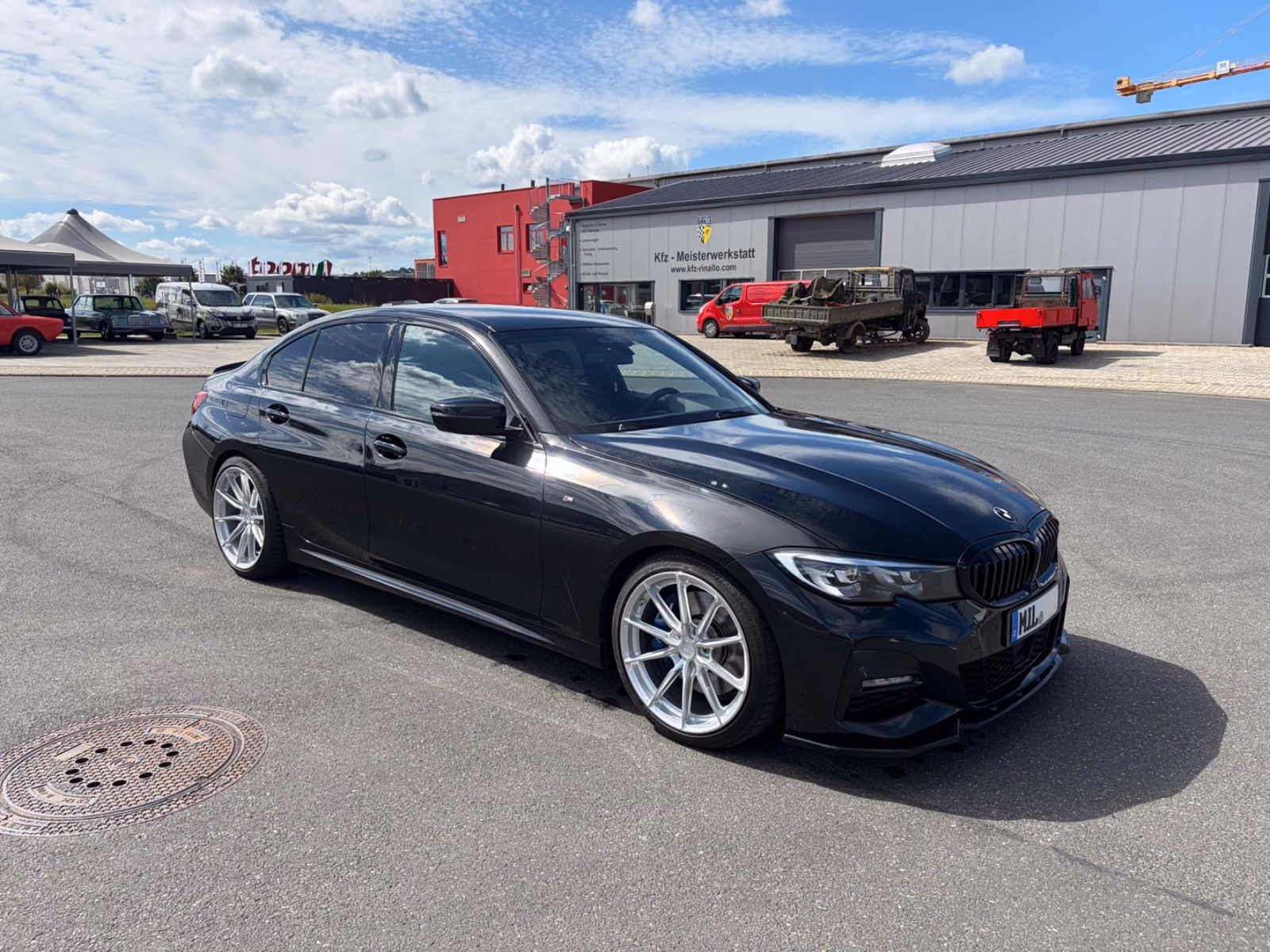 BMW 3er 330e xDrive M Sport