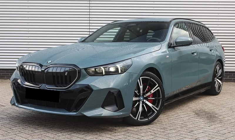 2024 BMW i5 eDrive40 Touring M Sport