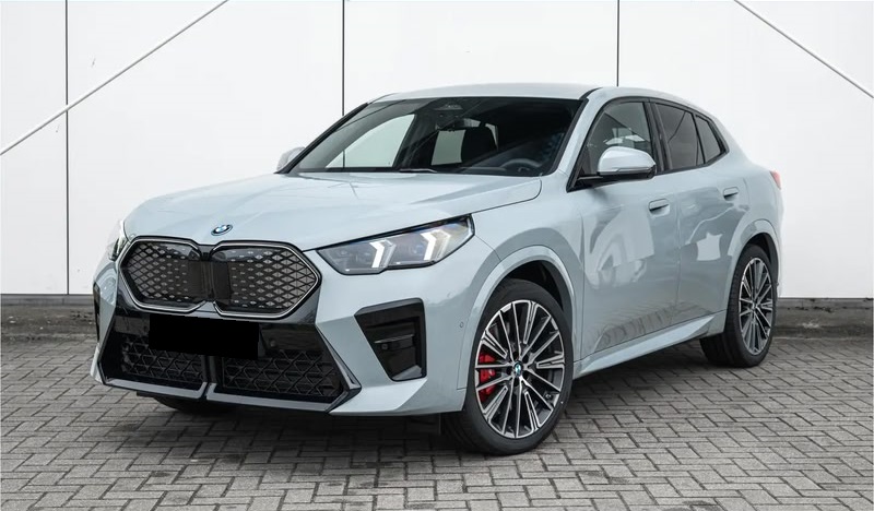 2025 BMW iX2 eDrive20 M Sport